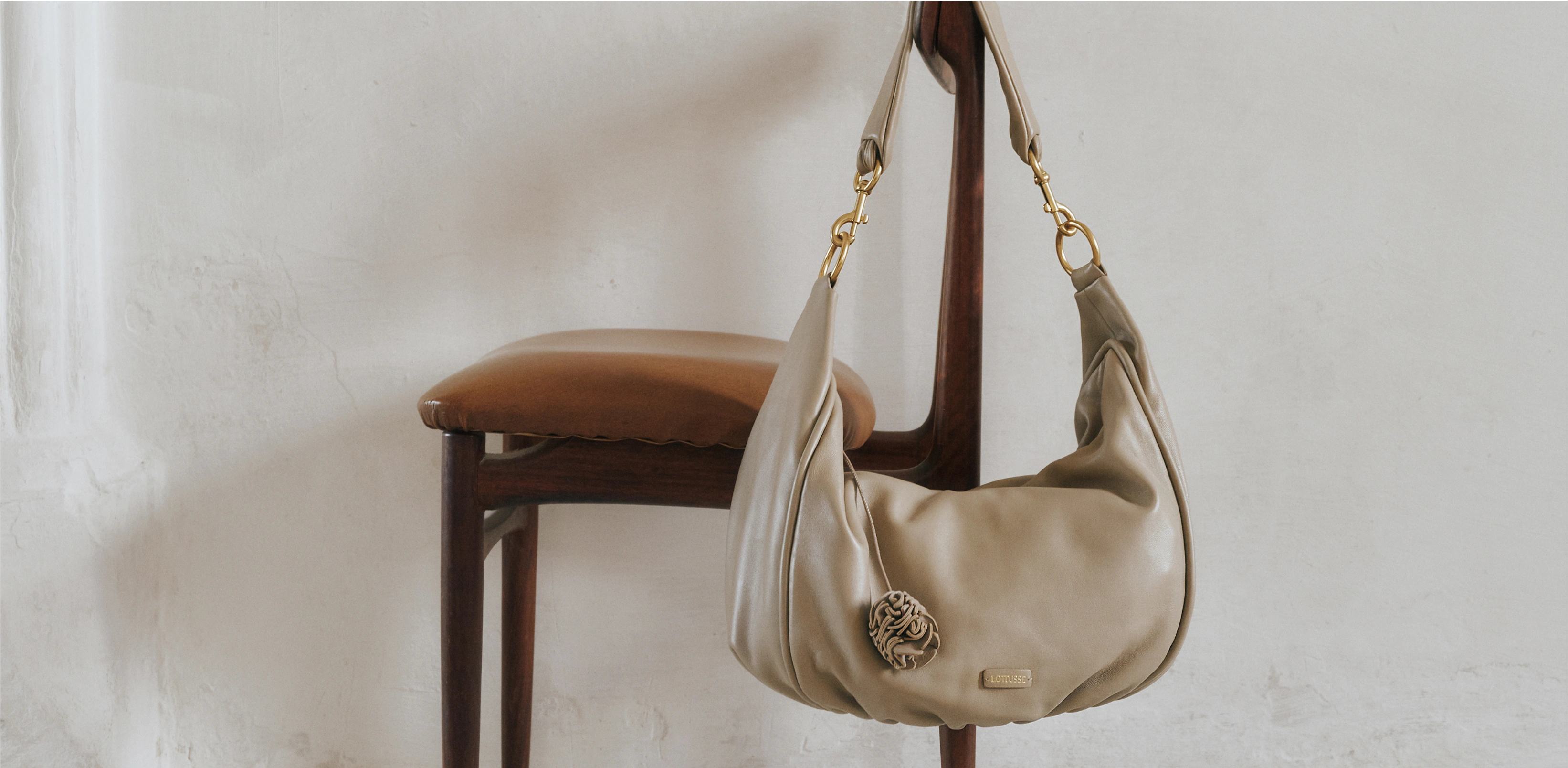 Women's Large Bags: Style and Space