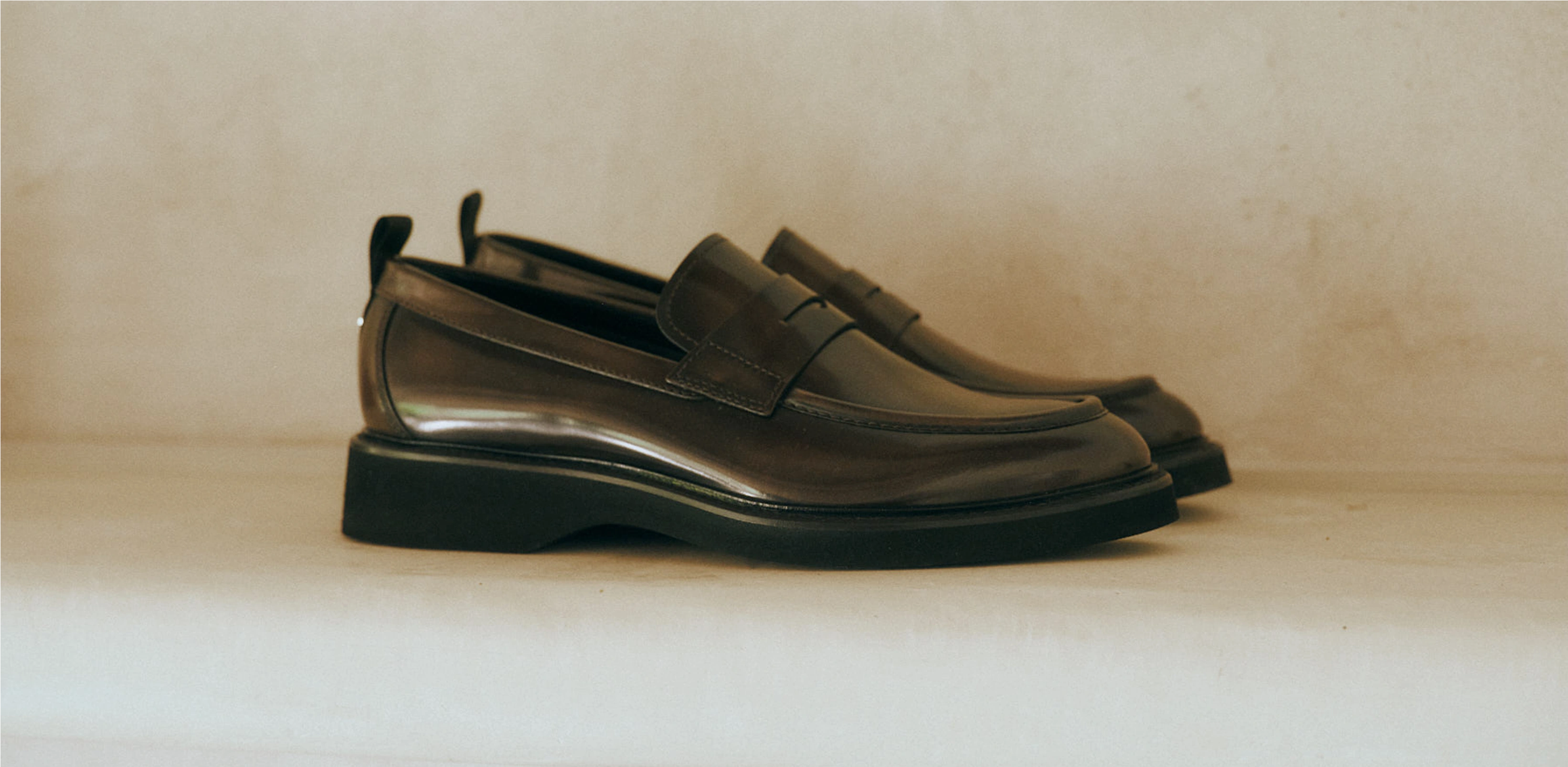 Lottusse Men's Loafers